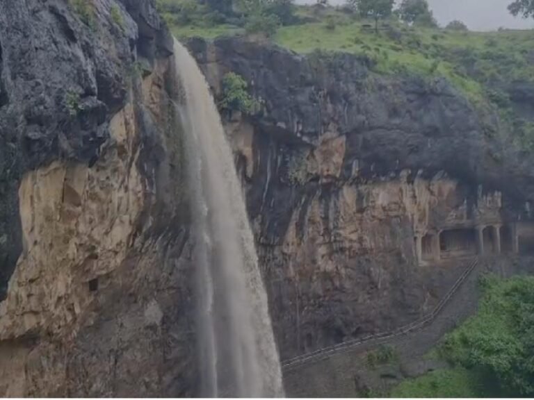 ellora-fall-abd-ta_2024071267664