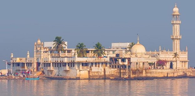 haji-ali-dargah-mumbai