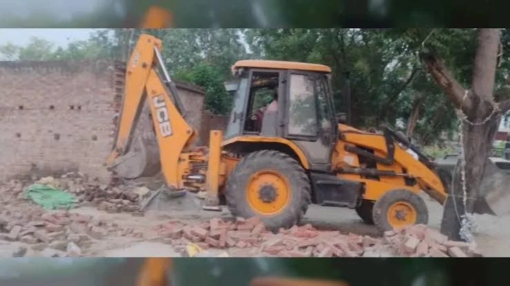 img_20250428_225317_508