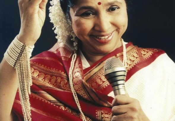 MV5BNzVlYmY0MjctMTVkYy00YTdiLThkN2MtMTc2OWU3YTFkZm