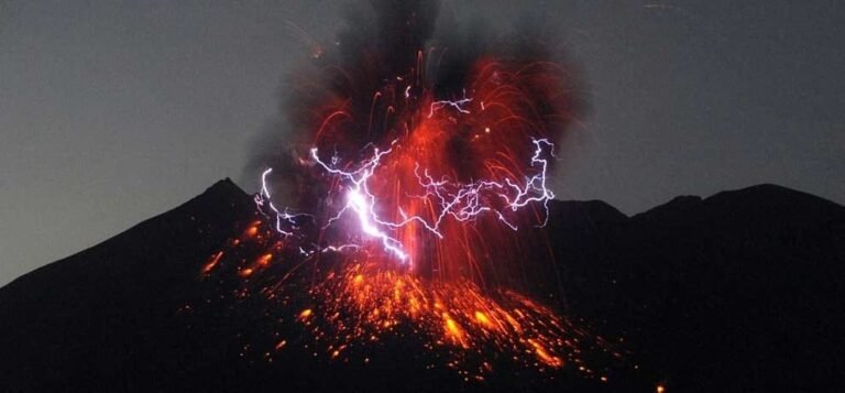 eruption_1469698684